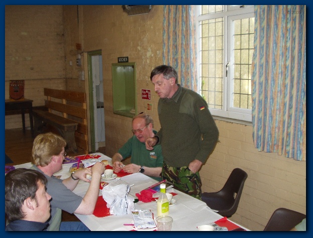 600x449 pixels (121K)